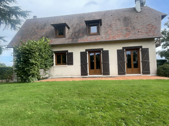 Pavillon sur 6000 m² à Orbec - Référence 224745