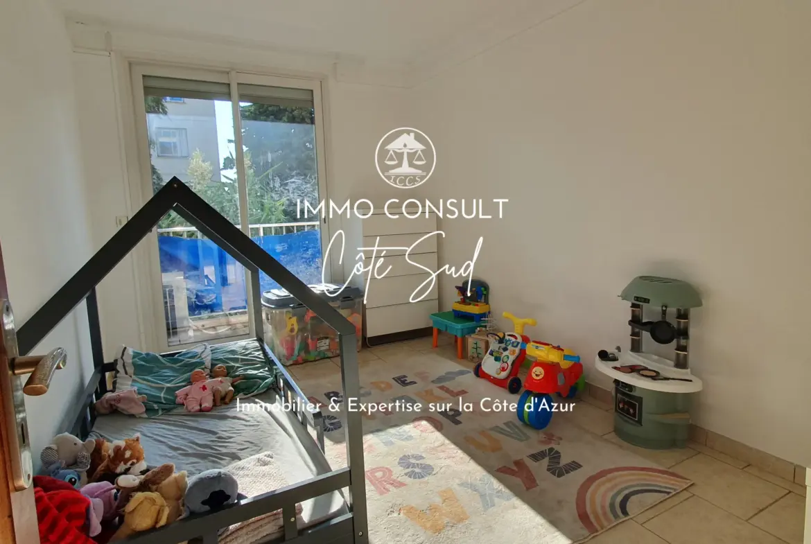 À vendre : Appartement 3 pièces avec balcon et loggia à Nice Ste Marguerite 