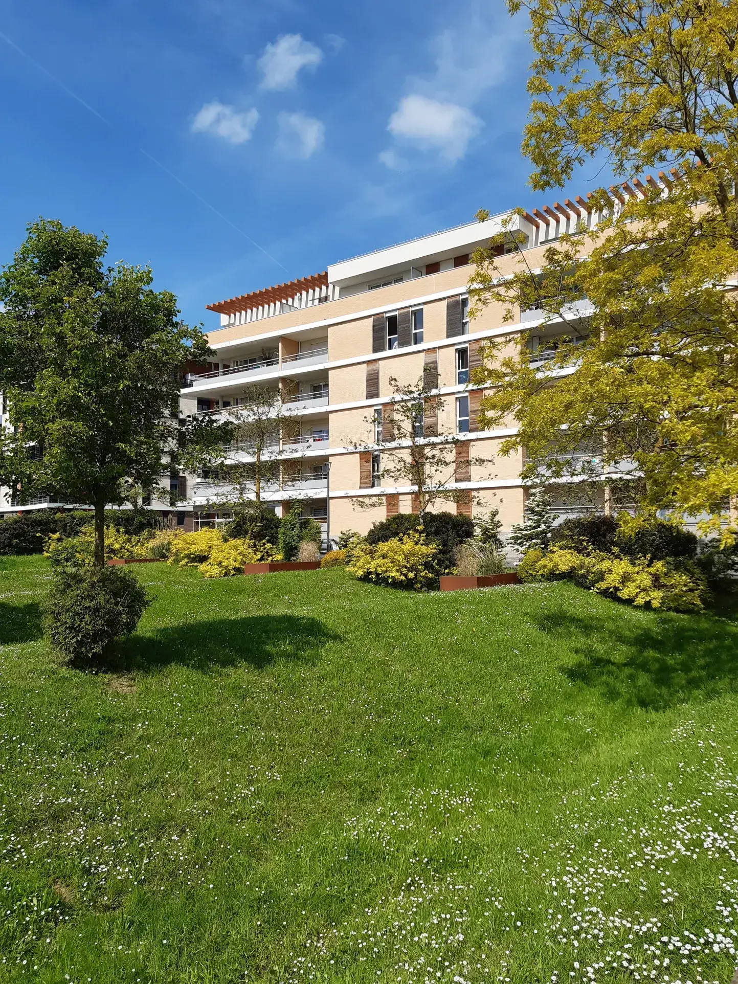 Appartement T4 de 79,65 m² avec terrasse à Cergy 