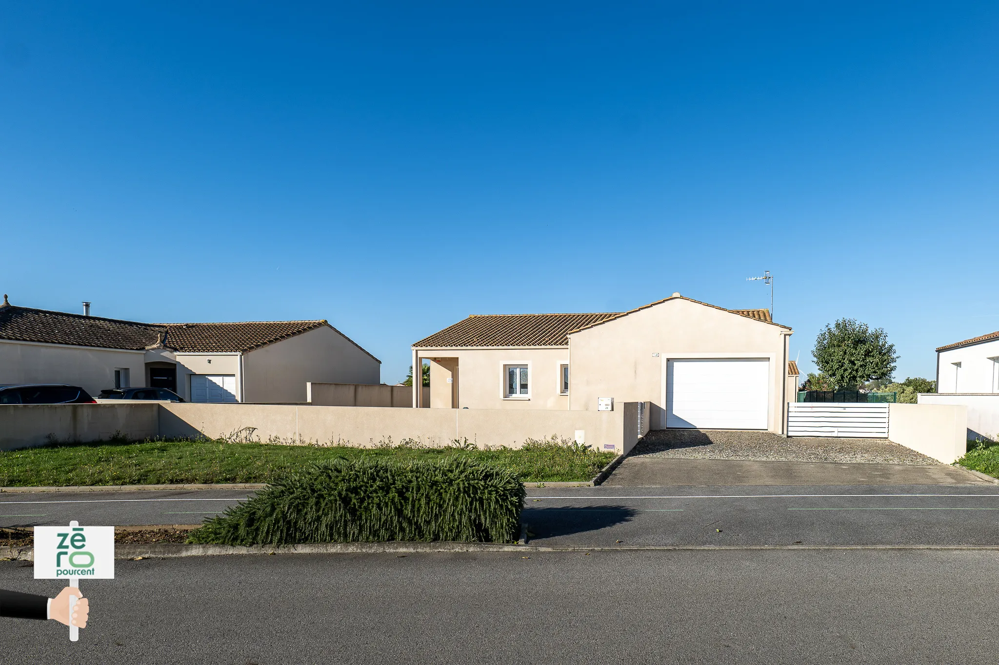 Pavillon spacieux à Angles en vente 