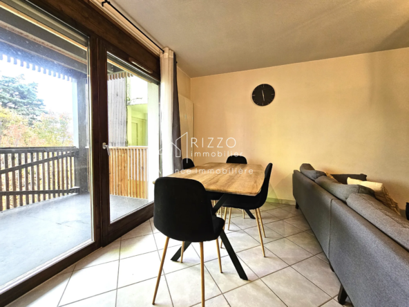 T2 lumineux avec terrasse et garage à Annemasse