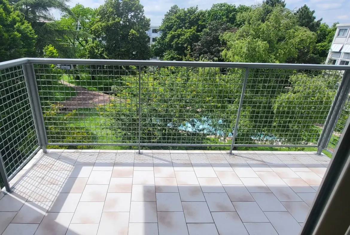 Appartement 5 pièces à vendre à Marly-le-Roi avec vue sur parc 