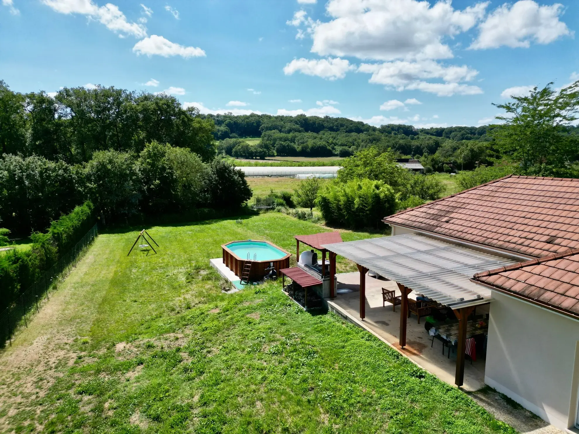 Vente Maison de Plain-Pied à Cavagnac - 3 Chambres et Piscine 