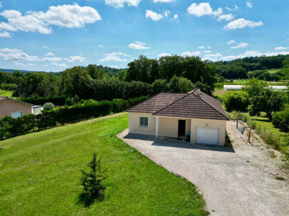 Vente Maison de Plain-Pied à Cavagnac - 3 Chambres et Piscine