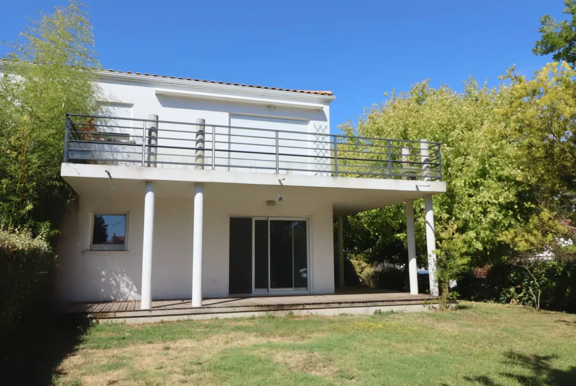 Appartement à Meschers-sur-Gironde avec jardin 