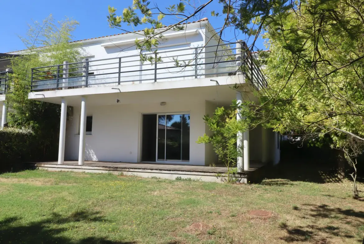 Appartement à Meschers-sur-Gironde avec jardin 