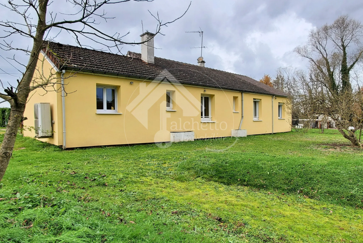 Maison de plain-pied à Saint-Loup - 130 m² avec terrain arboré 