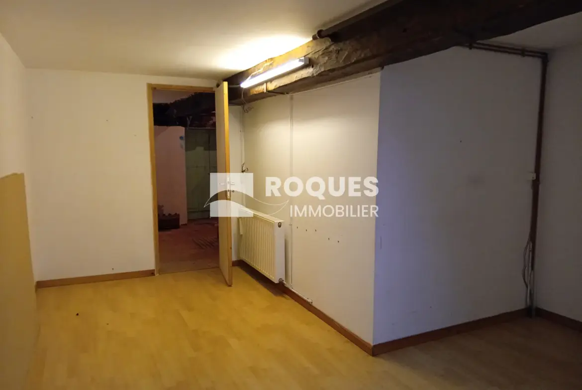 Maison à rénover à La Cavalerie - 102 m² avec 4 chambres 