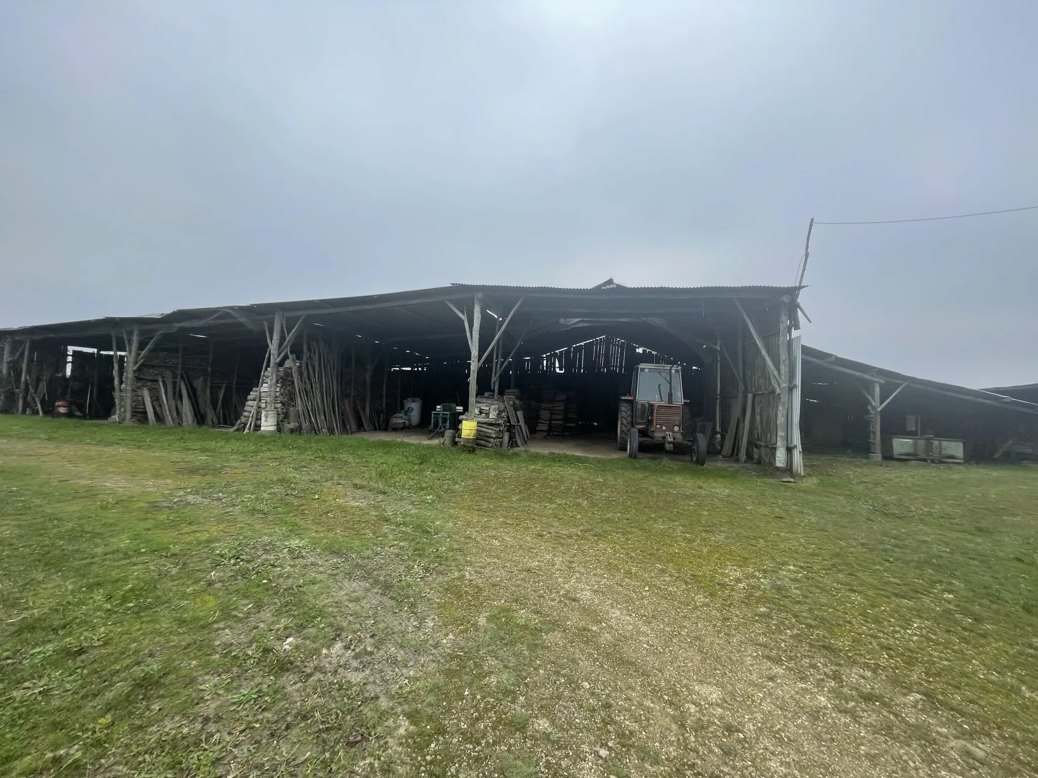 Maison de campagne à Noyant - 137 m² sur 1,5 hectares 