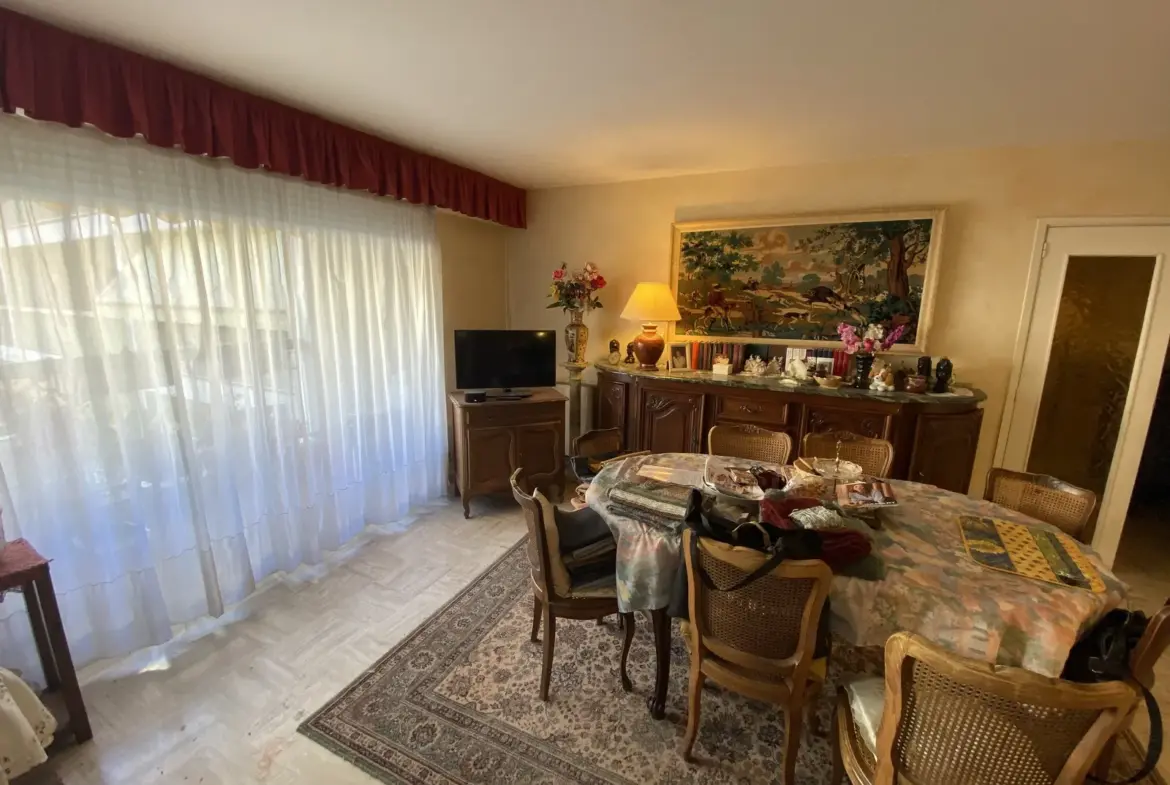 Vente Appartement T4 90m² avec Terrasse à Toulon Haute Ville 