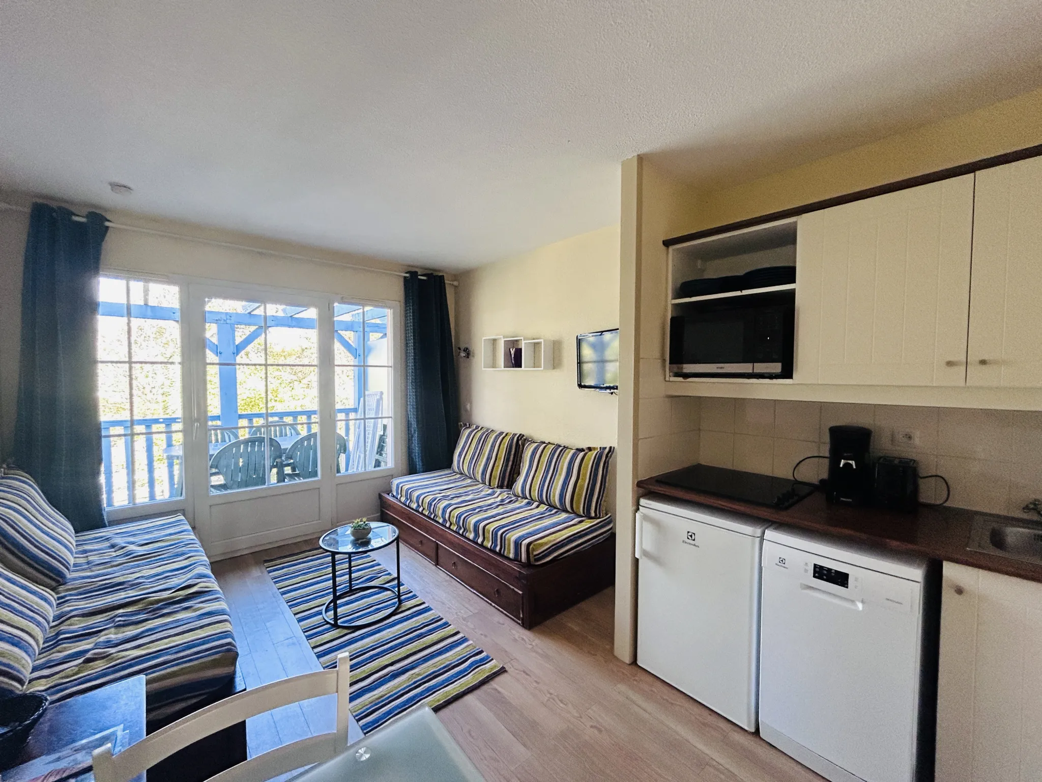 Appartement T2 lumineux avec vue sur la Dordogne à Argentat 