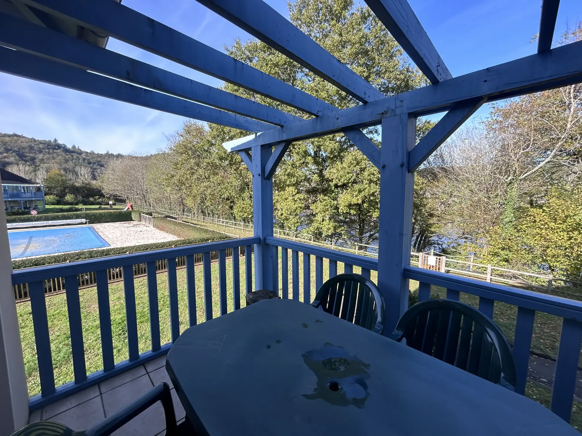 Appartement T2 lumineux avec vue sur la Dordogne à Argentat 