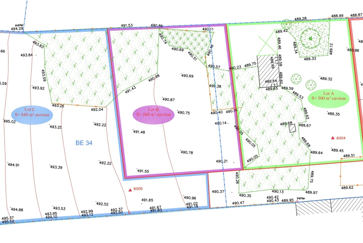 Terrain constructible de 500 m² à vendre à Firminy 