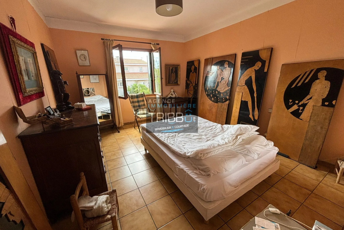 Maison avec 5 Chambres à Vendre à Perpignan 