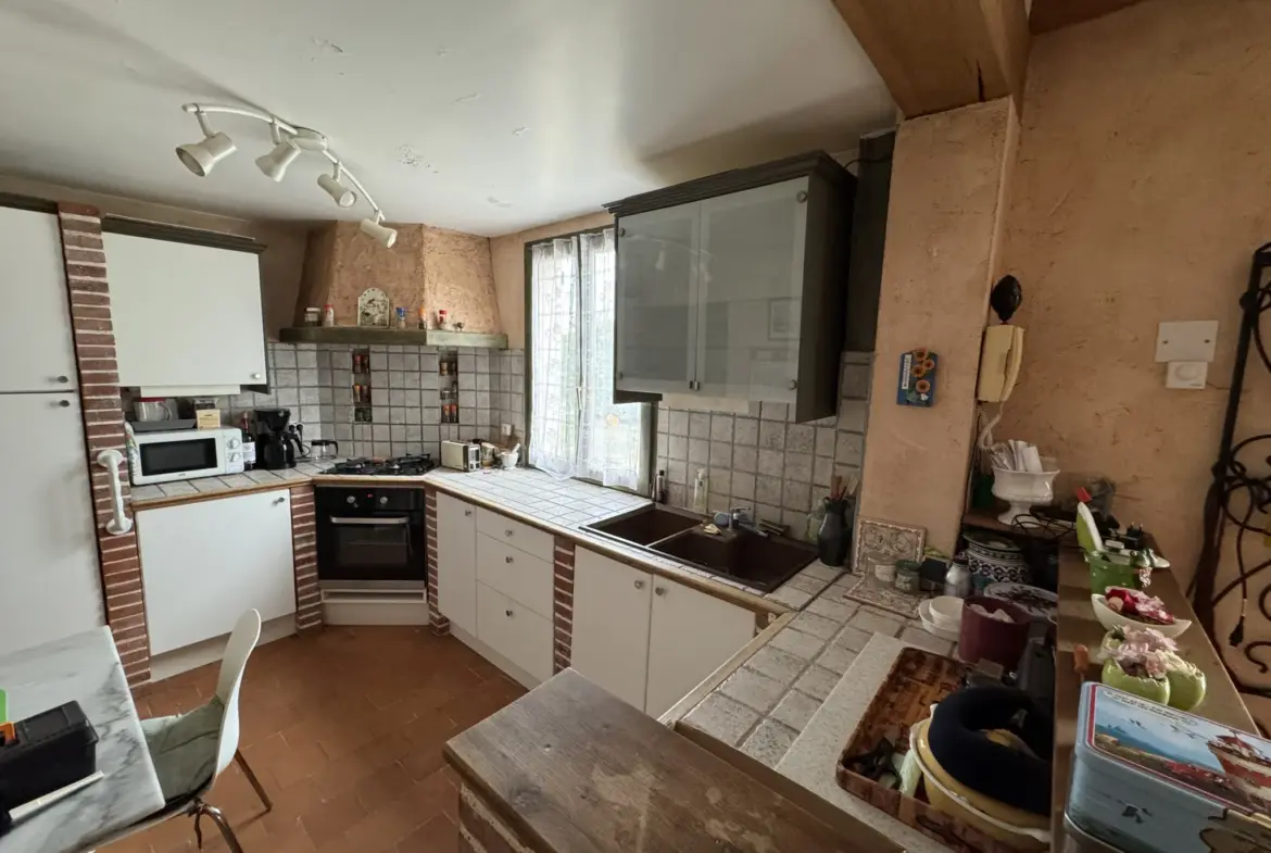 À vendre : Maison charmante à Perthes avec jardin spacieux 