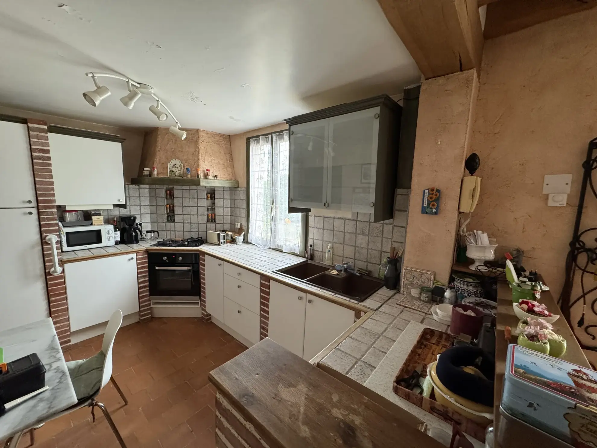 À vendre : Maison charmante à Perthes avec jardin spacieux 