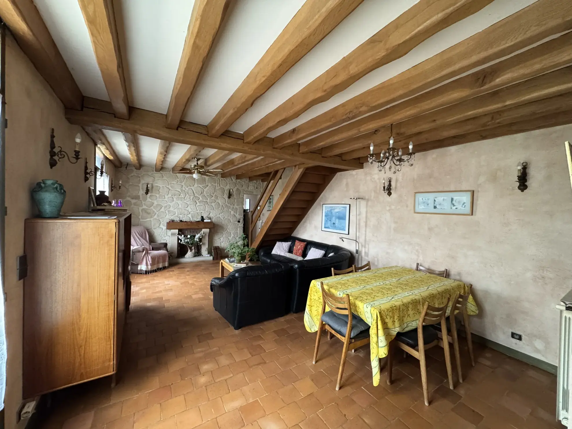 À vendre : Maison charmante à Perthes avec jardin spacieux 