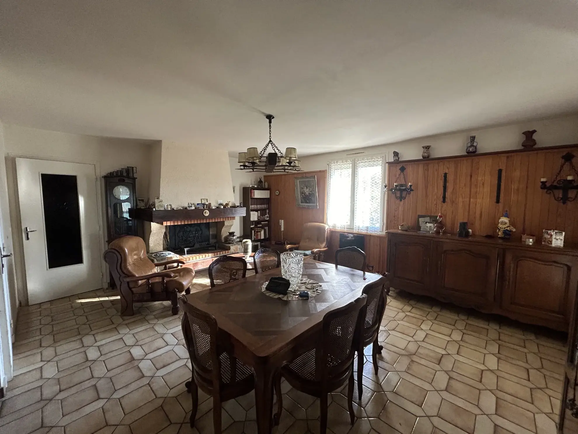 Maison à vendre à Saint-Yrieix-le-Déjalat en Corrèze 