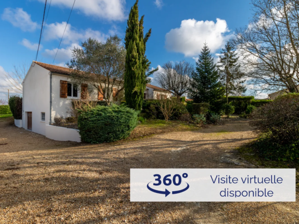 Maison T4 à rafraîchir avec jardin de 1500 m2 à Saint-Savinien