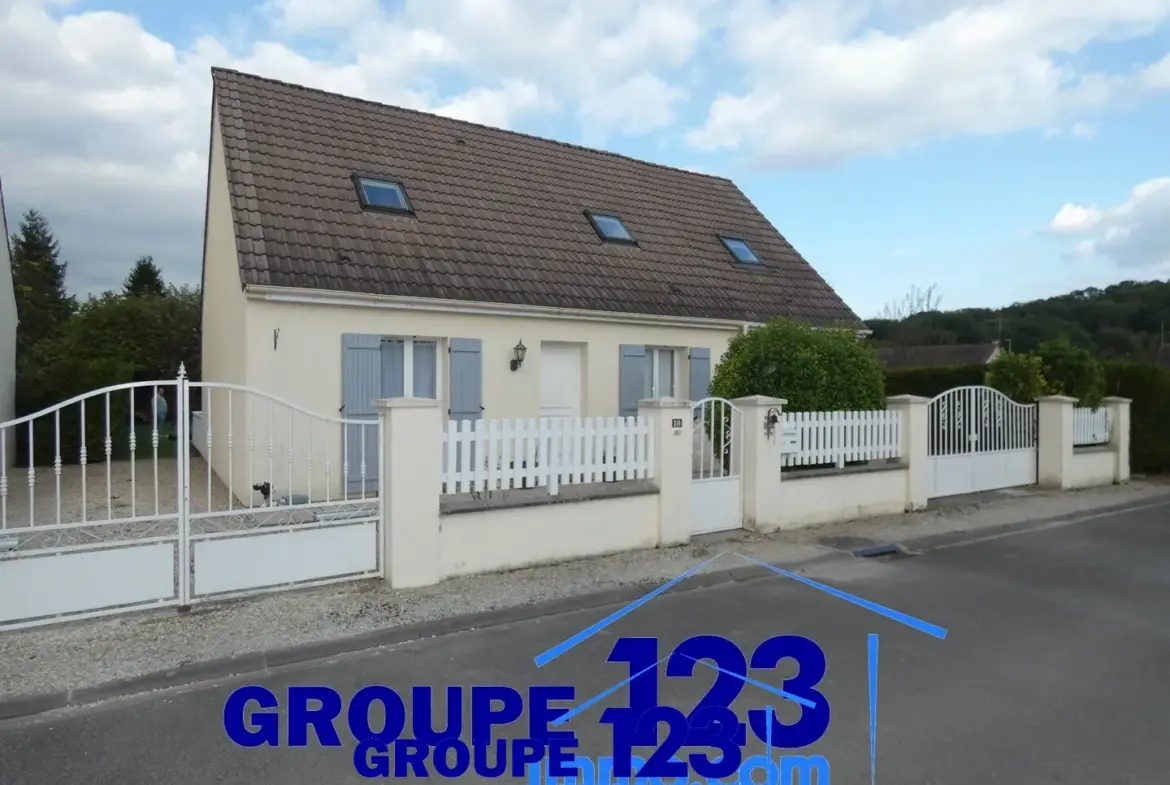 Maison confortable à Turny avec piscine et terrasse 