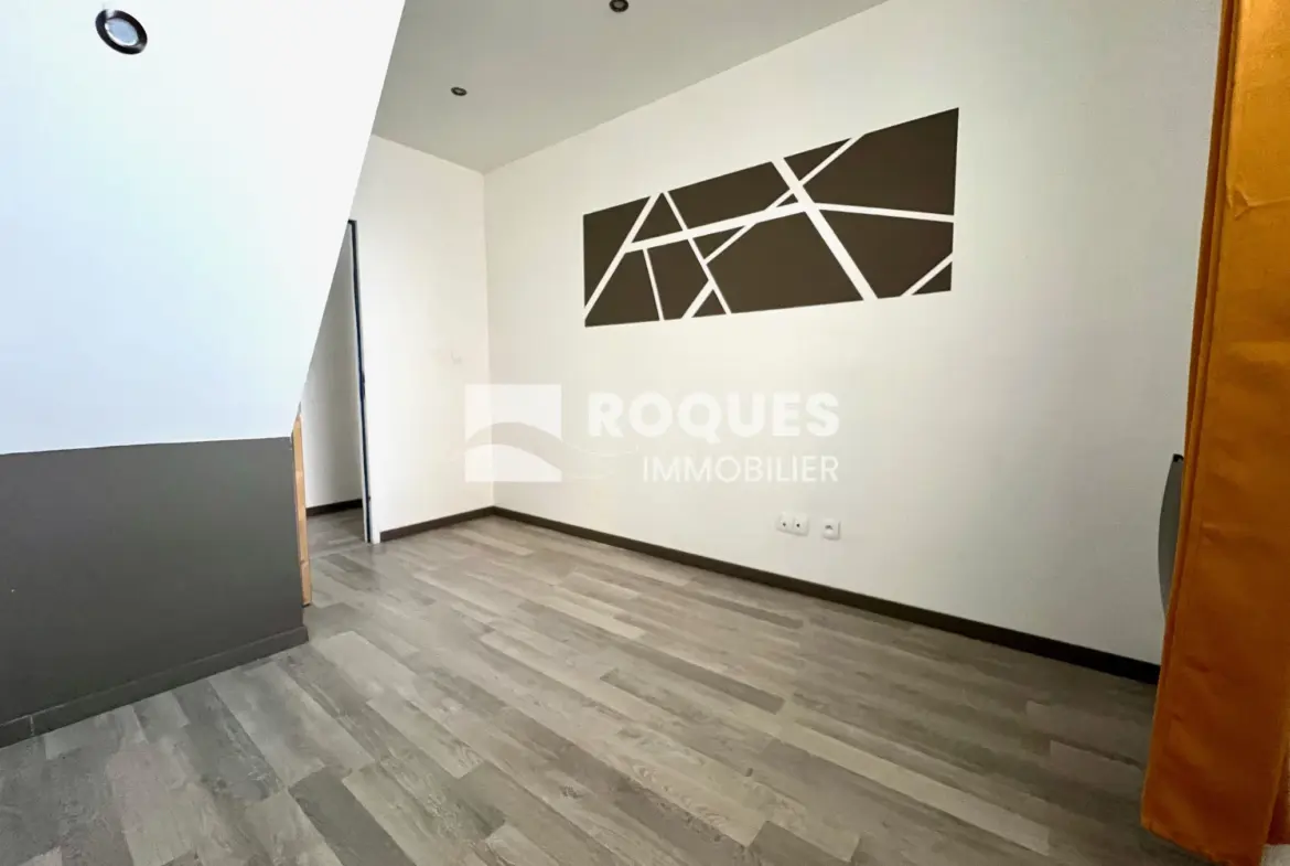 À vendre : Appartement T3 Duplex avec Terrasse de 100 m2 à Millau 