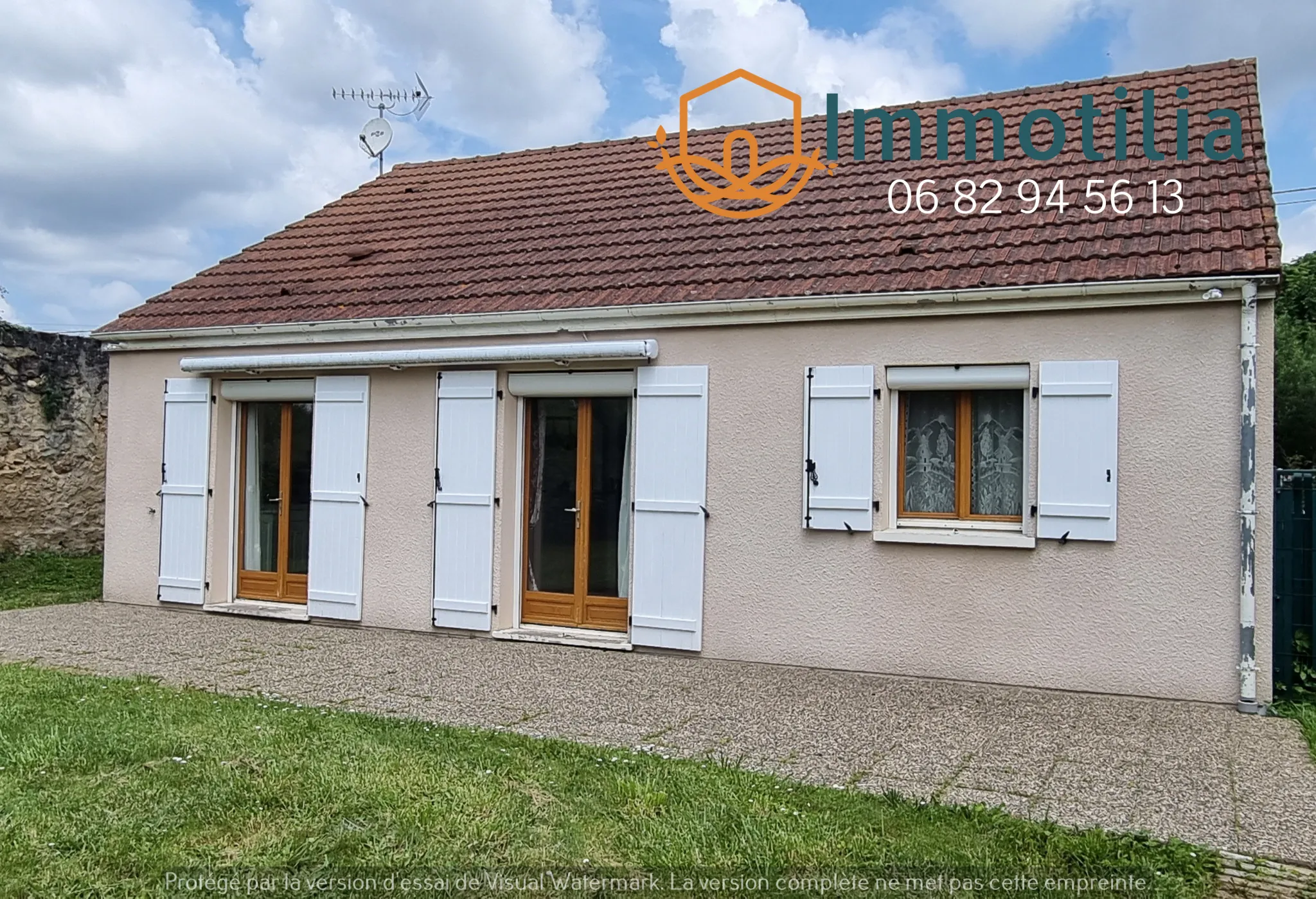 Maison de plain-pied à Bray-sur-Seine avec jardin clos et possibilité d'une 3ème chambre 