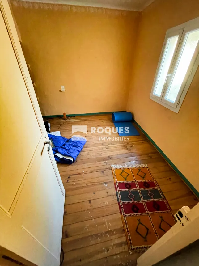 Appartement à rénover à Lodève, Centre - 4 pièces, 59 m² 