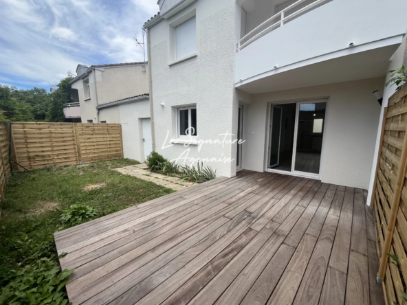 Maison moderne de 78 m² avec garage et jardin à Agen