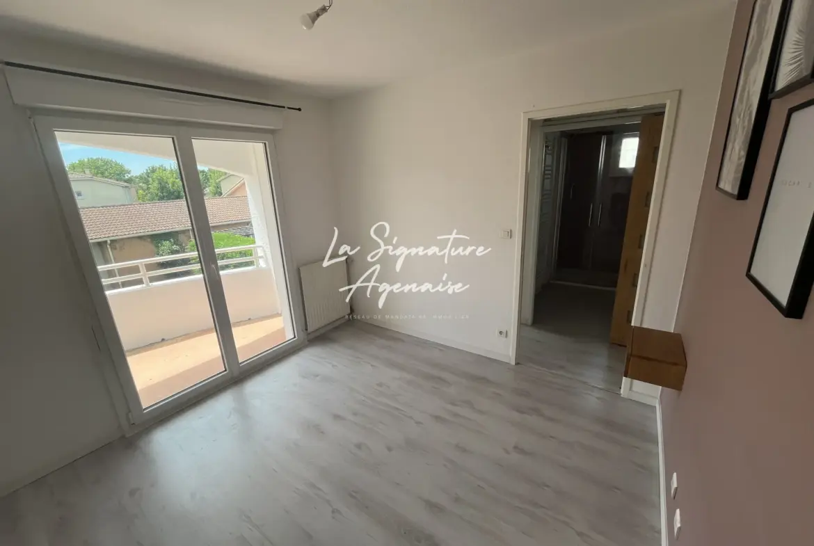 Maison moderne de 78 m² avec garage et jardin à Agen 