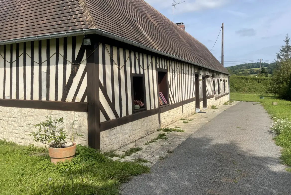 À vendre : Belle longère normande avec possibilités d'aménagement à Canapville 