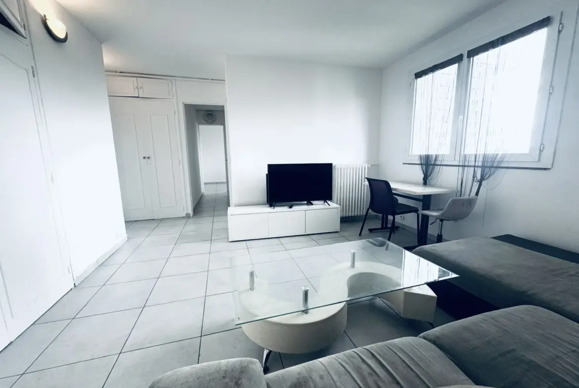 Appartement T2 lumineux à vendre à Villepinte - 40,67 m² 