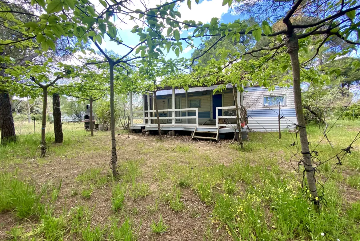 Terrain de loisir à Vias Plage avec 3 mobilhomes et accès à la plage 