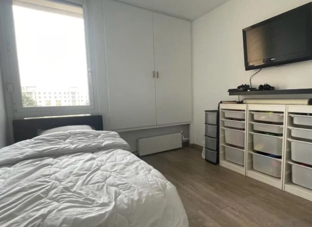 Appartement 3 pièces avec balcon à Elancourt à vendre 