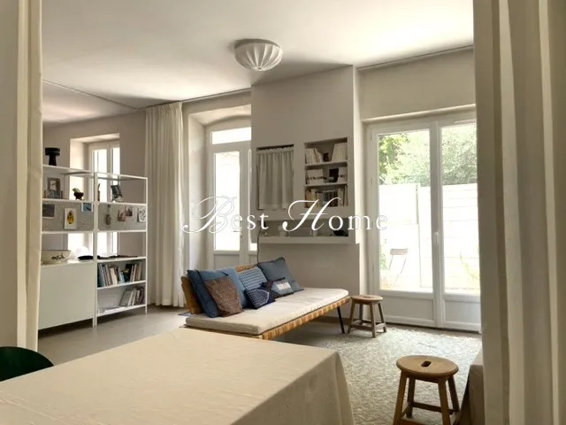 À vendre à Nîmes : Appartement type 2 avec terrasse en plein coeur du centre-ville 