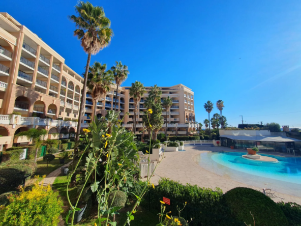 Appartement 2 pièces à vendre à Cannes avec piscine et parking