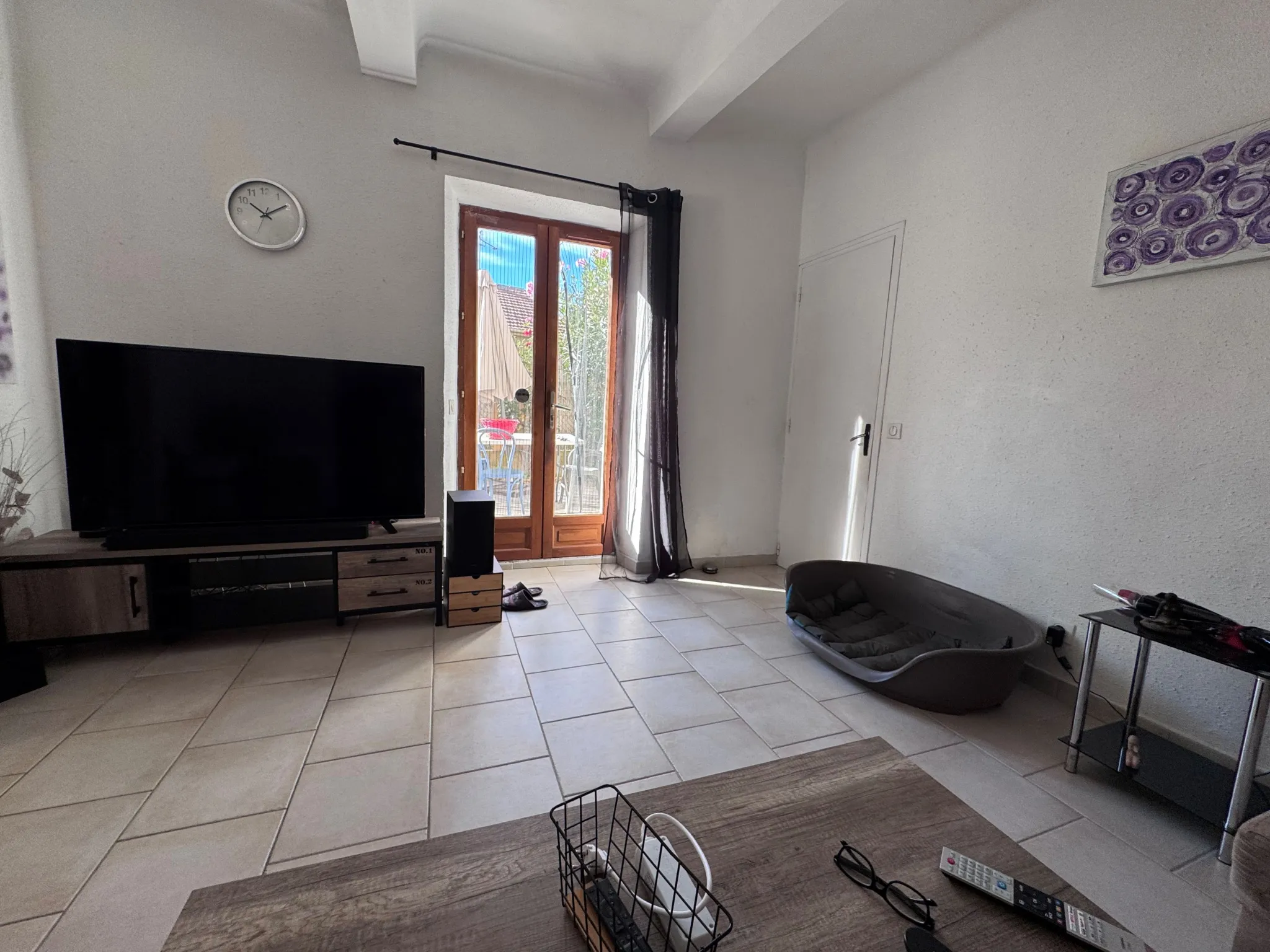 Maison à vendre avec 3 appartements à Peyrolles en Provence 