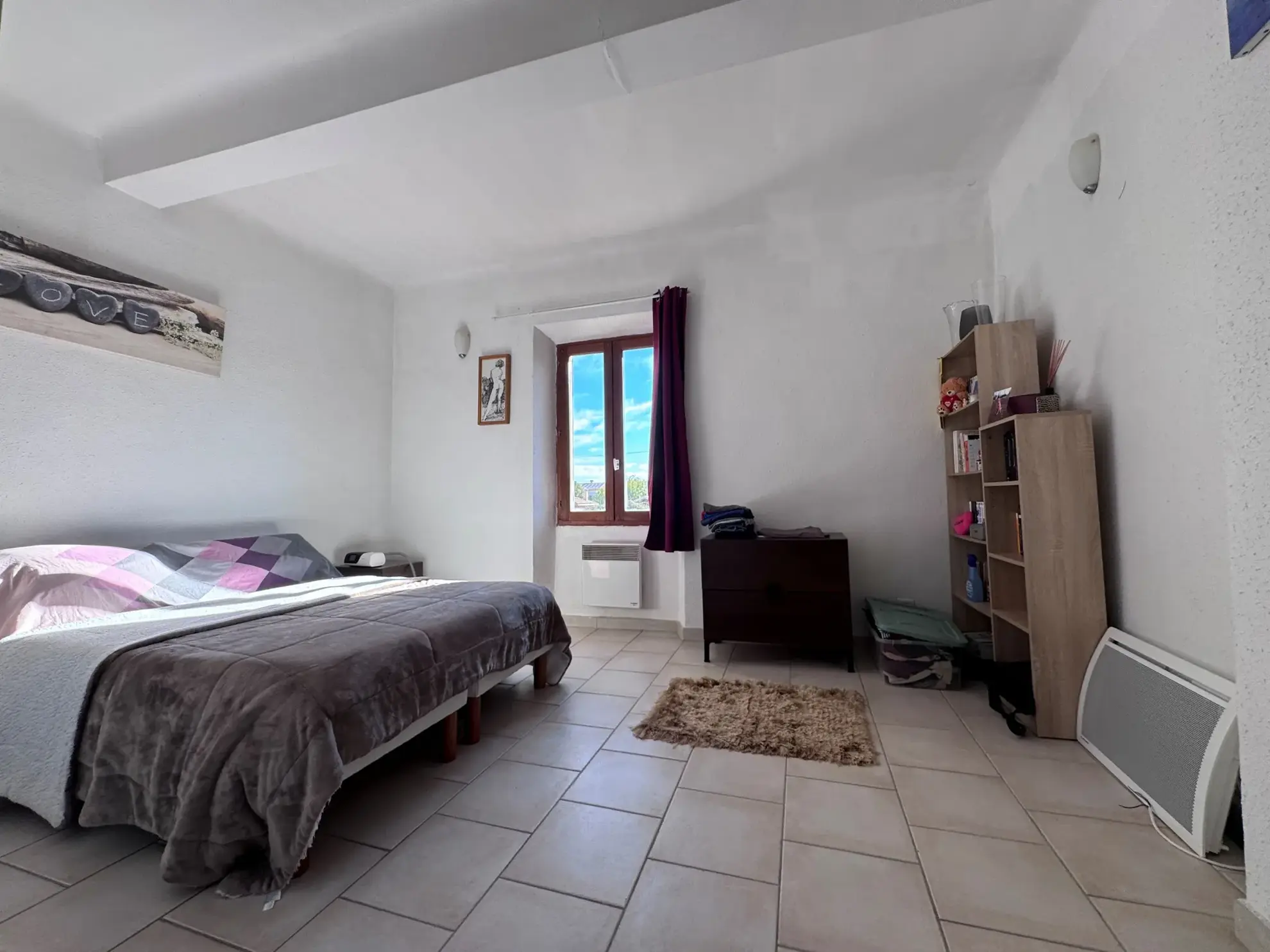 Maison à vendre avec 3 appartements à Peyrolles en Provence 