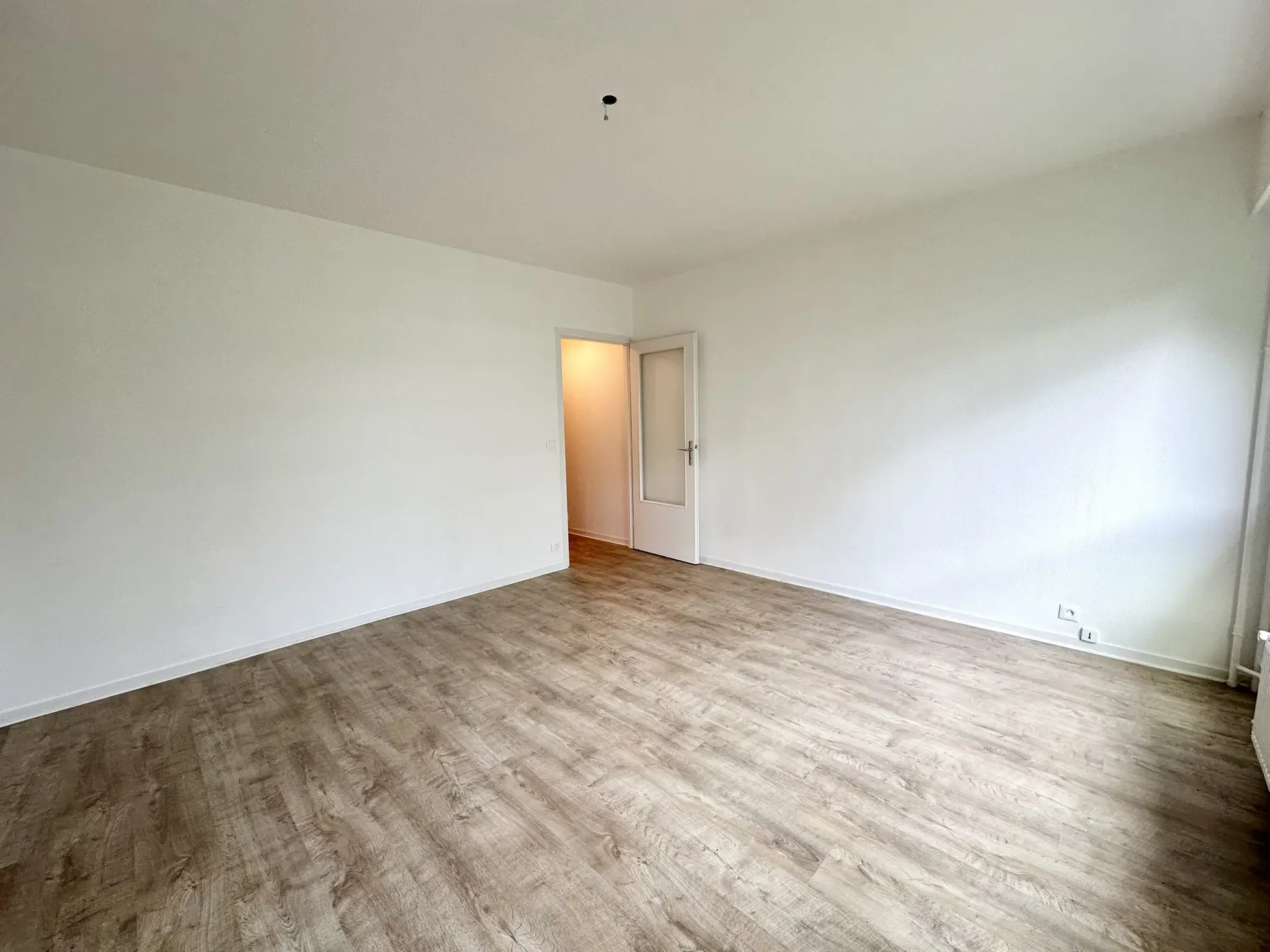 Studio lumineux de 30 m² à vendre près de l'avenue de l'Hippodrome 