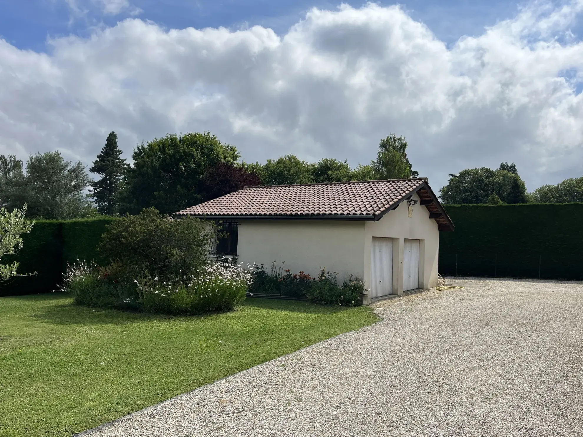 À vendre : Maison de 133 m² à Bazas, 3 chambres et double garage 