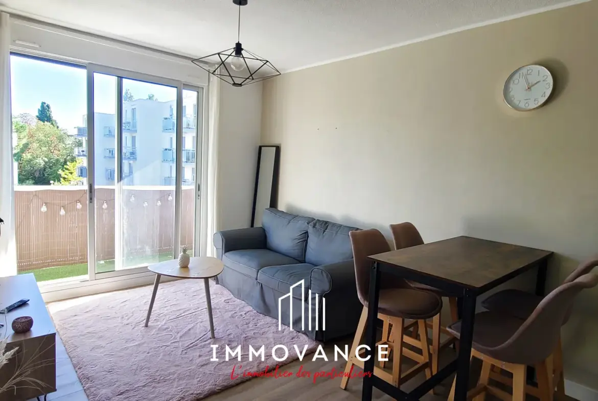 À vendre : Appartement traversant 2 pièces à Montpellier, secteur Père Soulas 