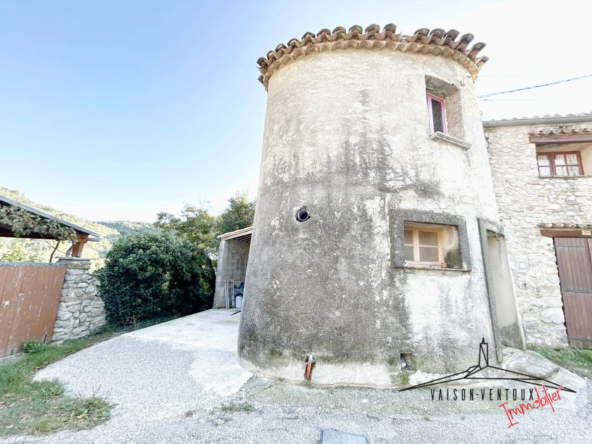 Maison de Village avec Terrasse et Parking à Plaisian, Drôme Provençale