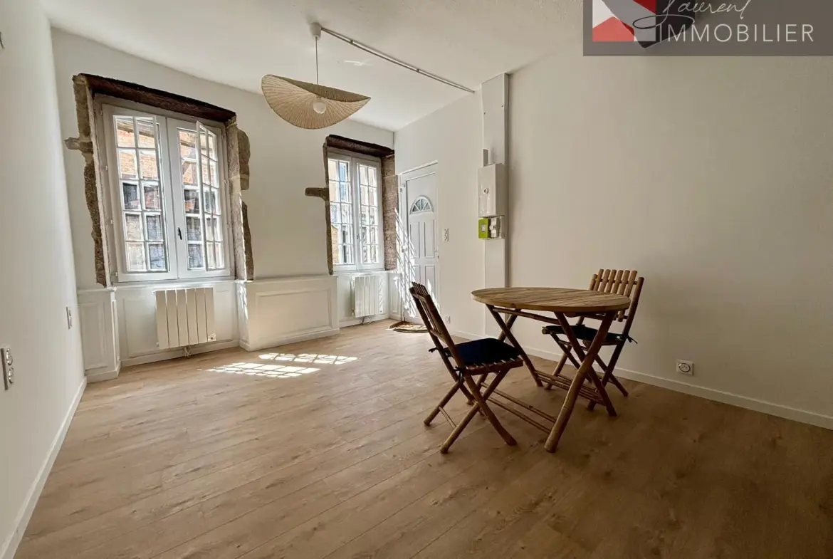 Appartement rénové 2 pièces, 35,61 m² à vendre à Bourg-en-Bresse 