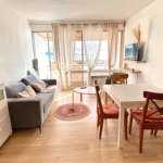 STUDIO de 29 m² avec SUPERBE VUE MER à BANDOL