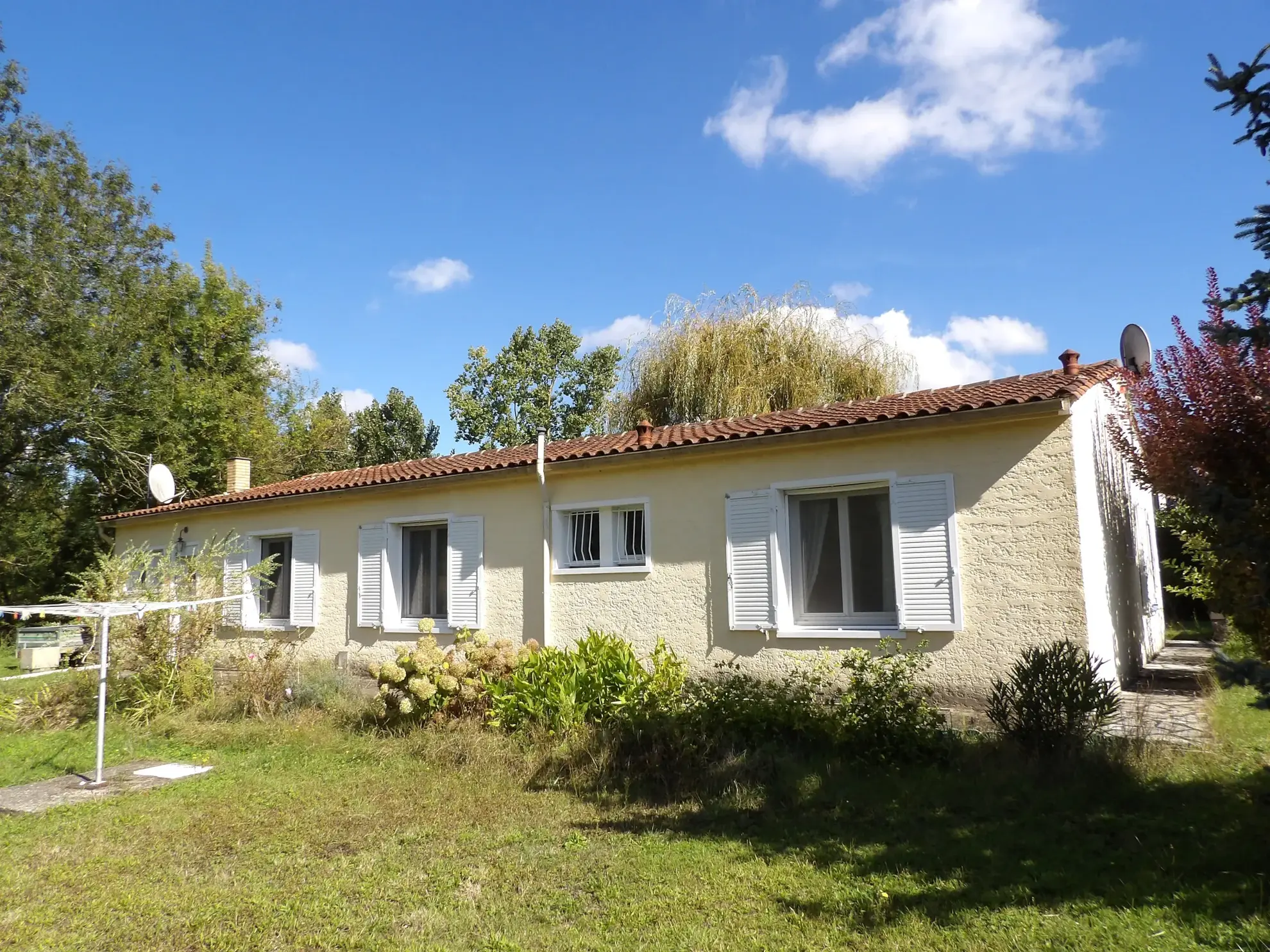 Maison de plain-pied avec 3 chambres à Saint-Savinien 