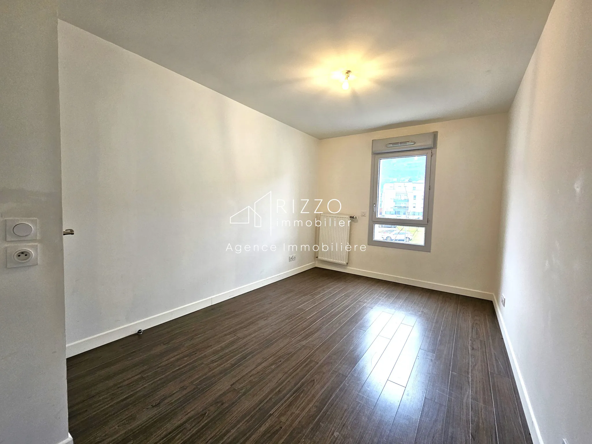 Appartement 3 pièces avec vue dégagée à Gex - 67 m² 