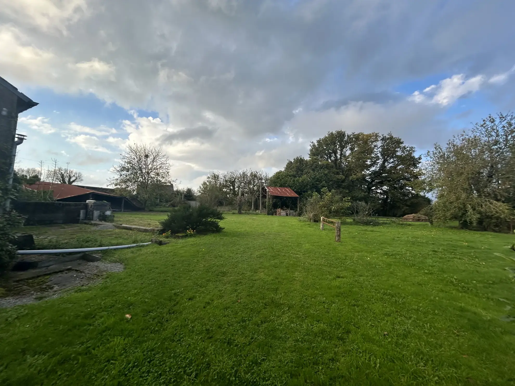 Belle propriété à Melrand avec fort potentiel 