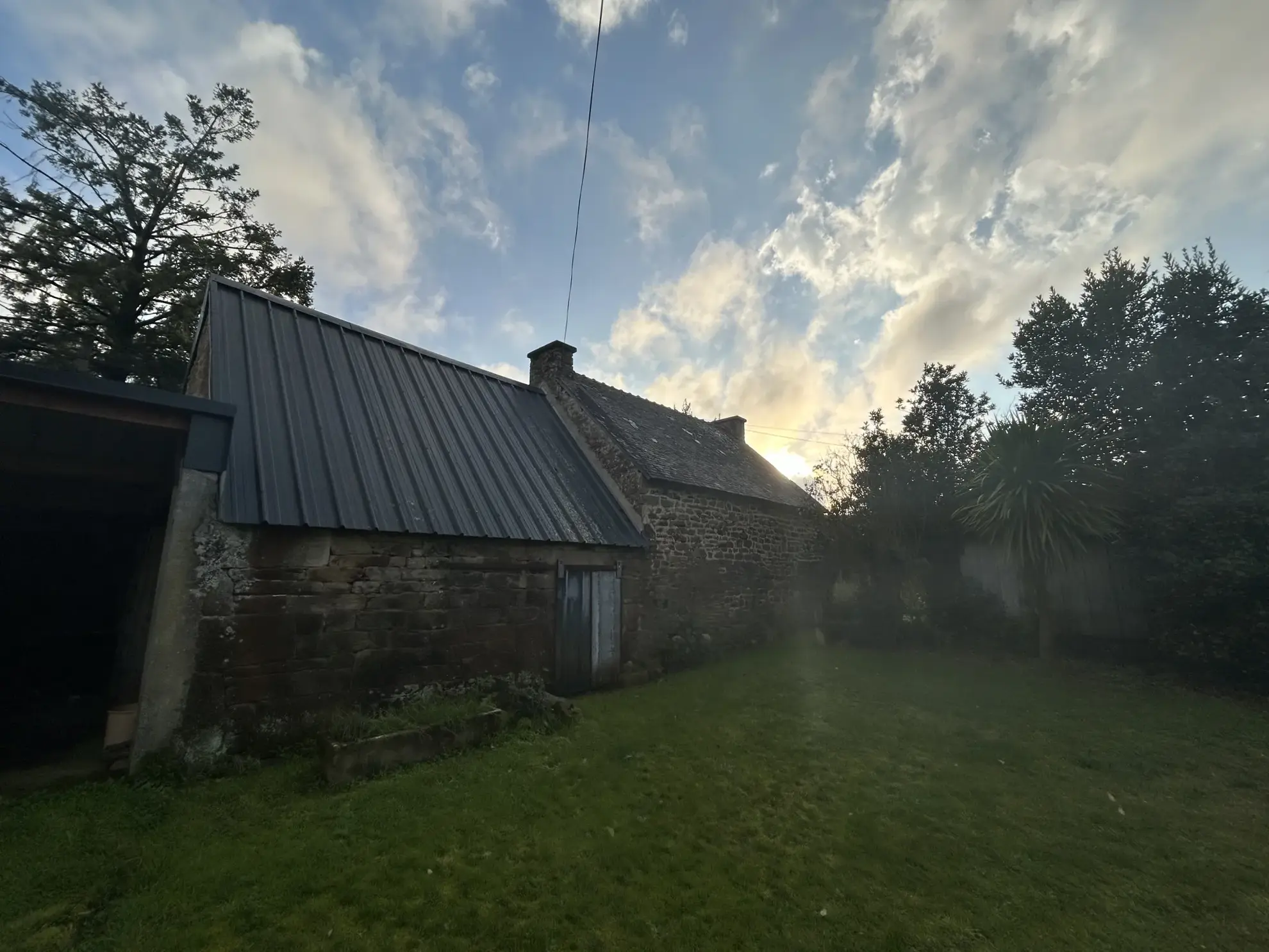 Belle propriété à Melrand avec fort potentiel 