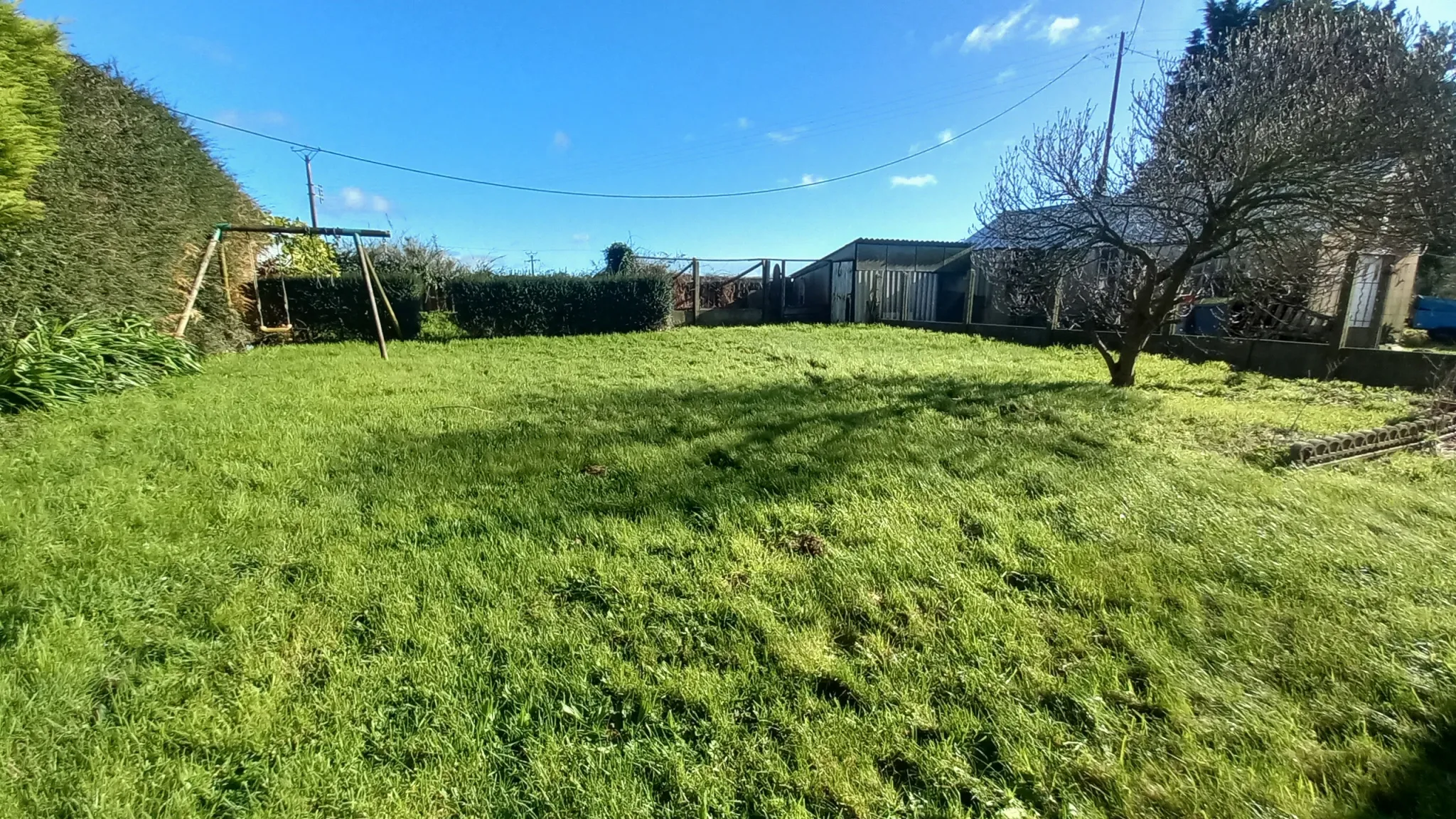 Maison à vendre à Tréguiers - 4 chambres avec jardin et garage 