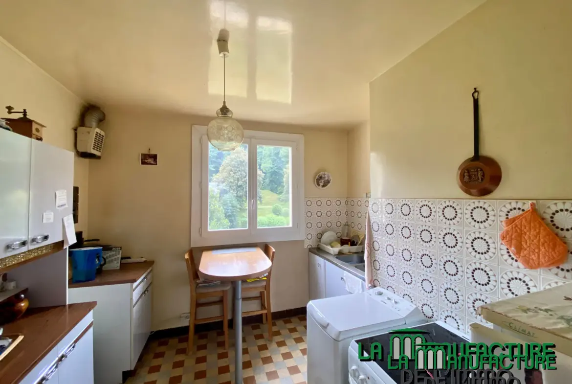 À vendre : Appartement F3 traversant avec balcon à Saint-Étienne Sud 