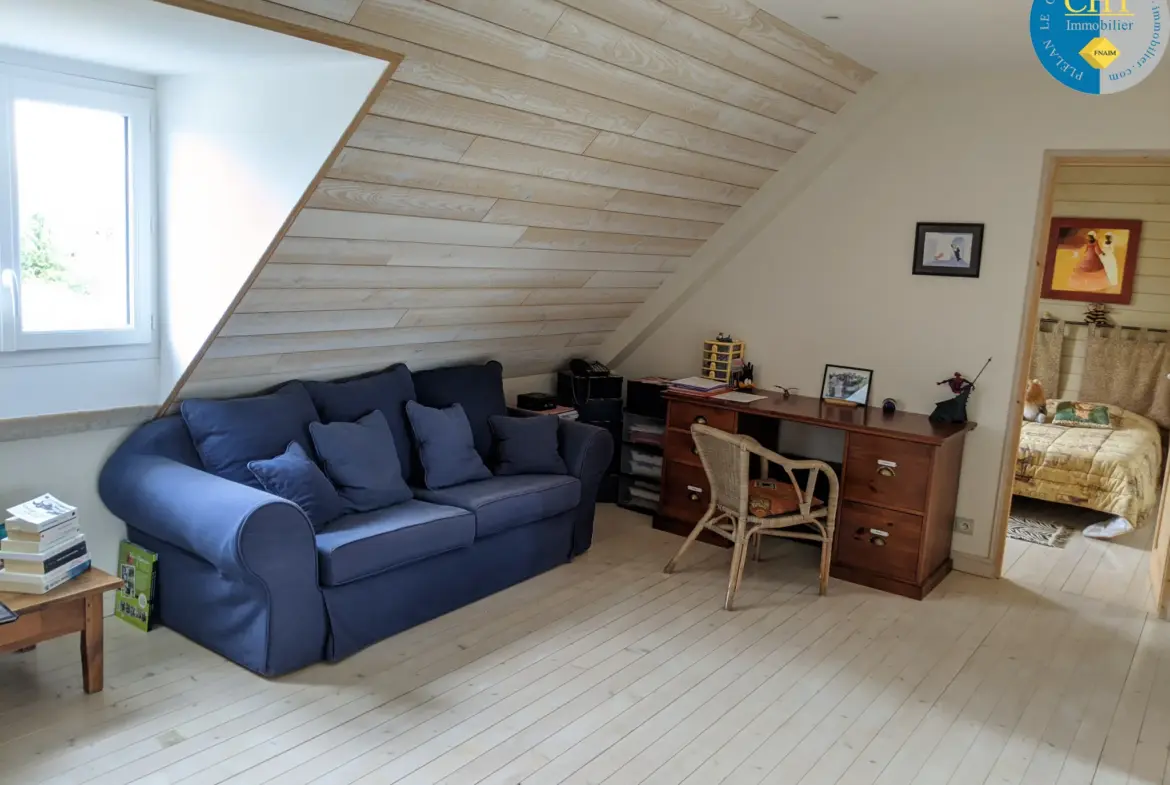 À vendre : Maison en bois écologique à Porcaro avec 4 chambres 